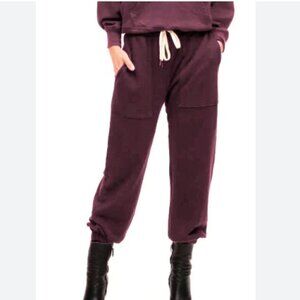 n: Philanthropy Quattro Jogger in Space Cherry